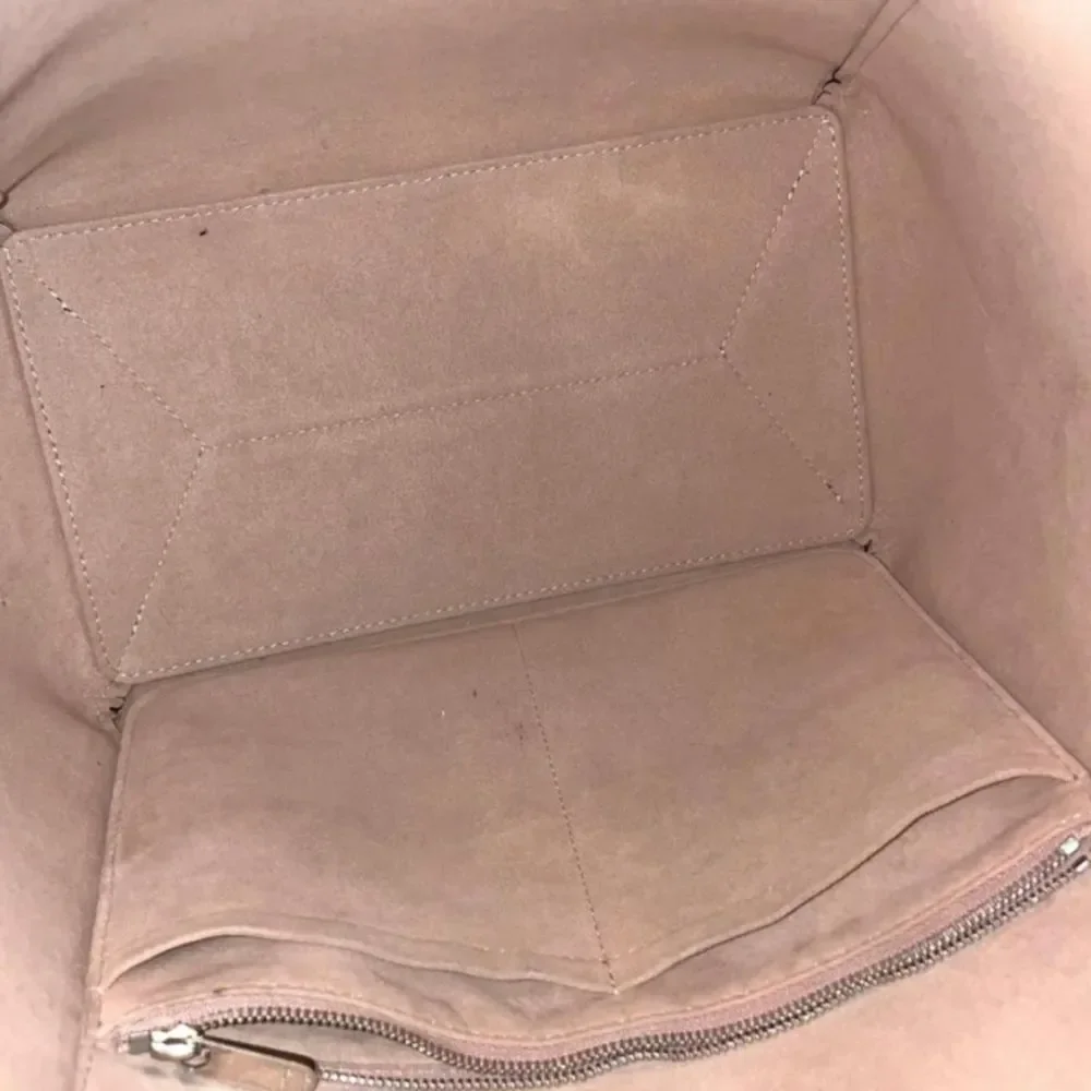 Louis Vuitton LockMe Go Tote Bicolor Black - Picture 4 of 5